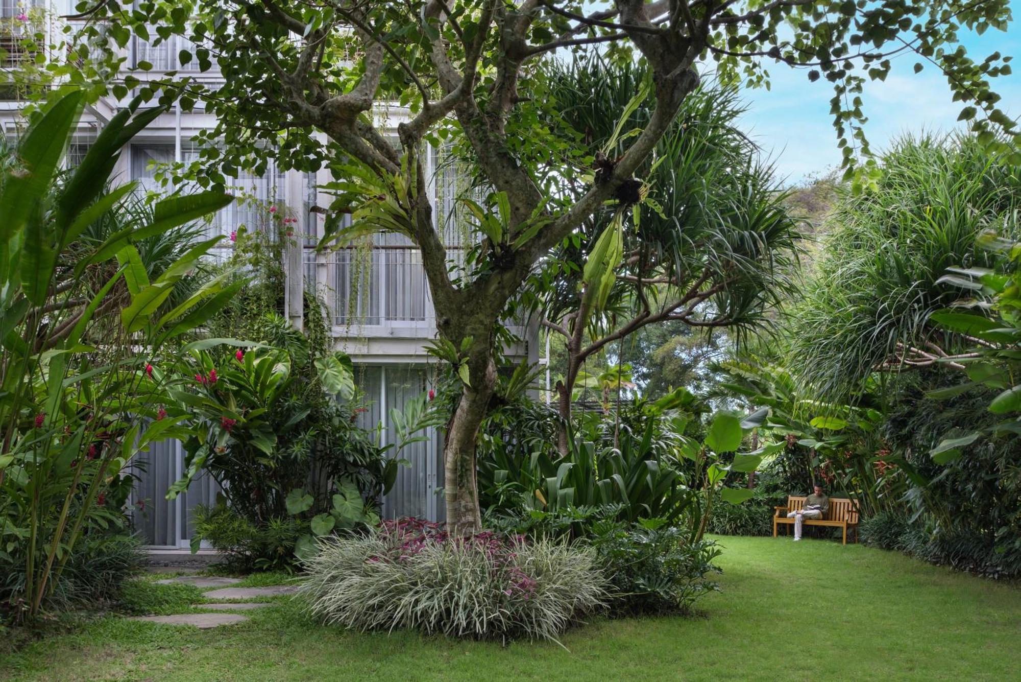 Rimbun Canggu Hotel Exteriör bild
