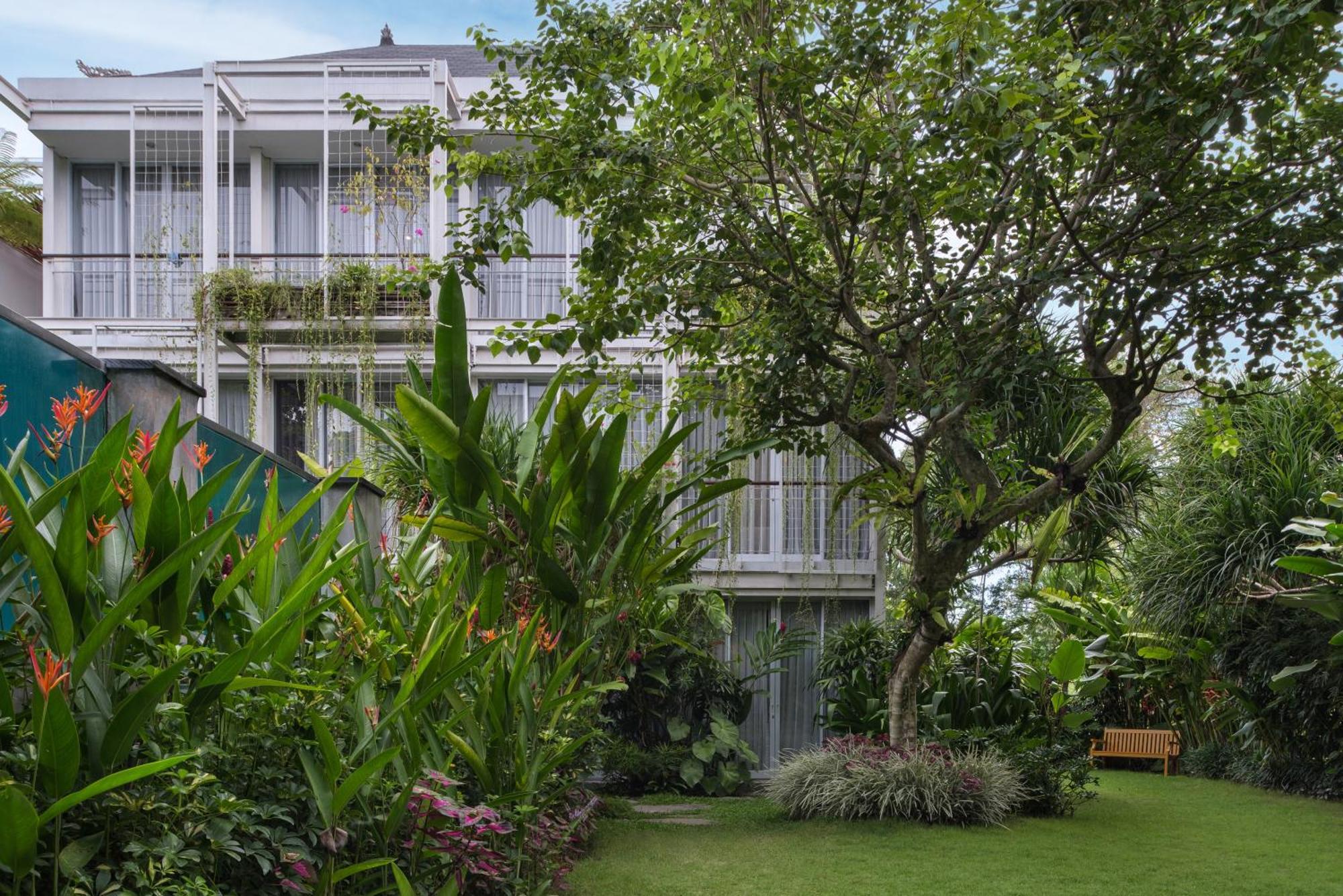 Rimbun Canggu Hotel Exteriör bild